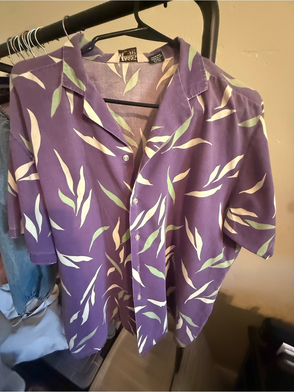 Purple Short-Sleeve Hawaiian Button-Up Shirt special print on back Magnum 357